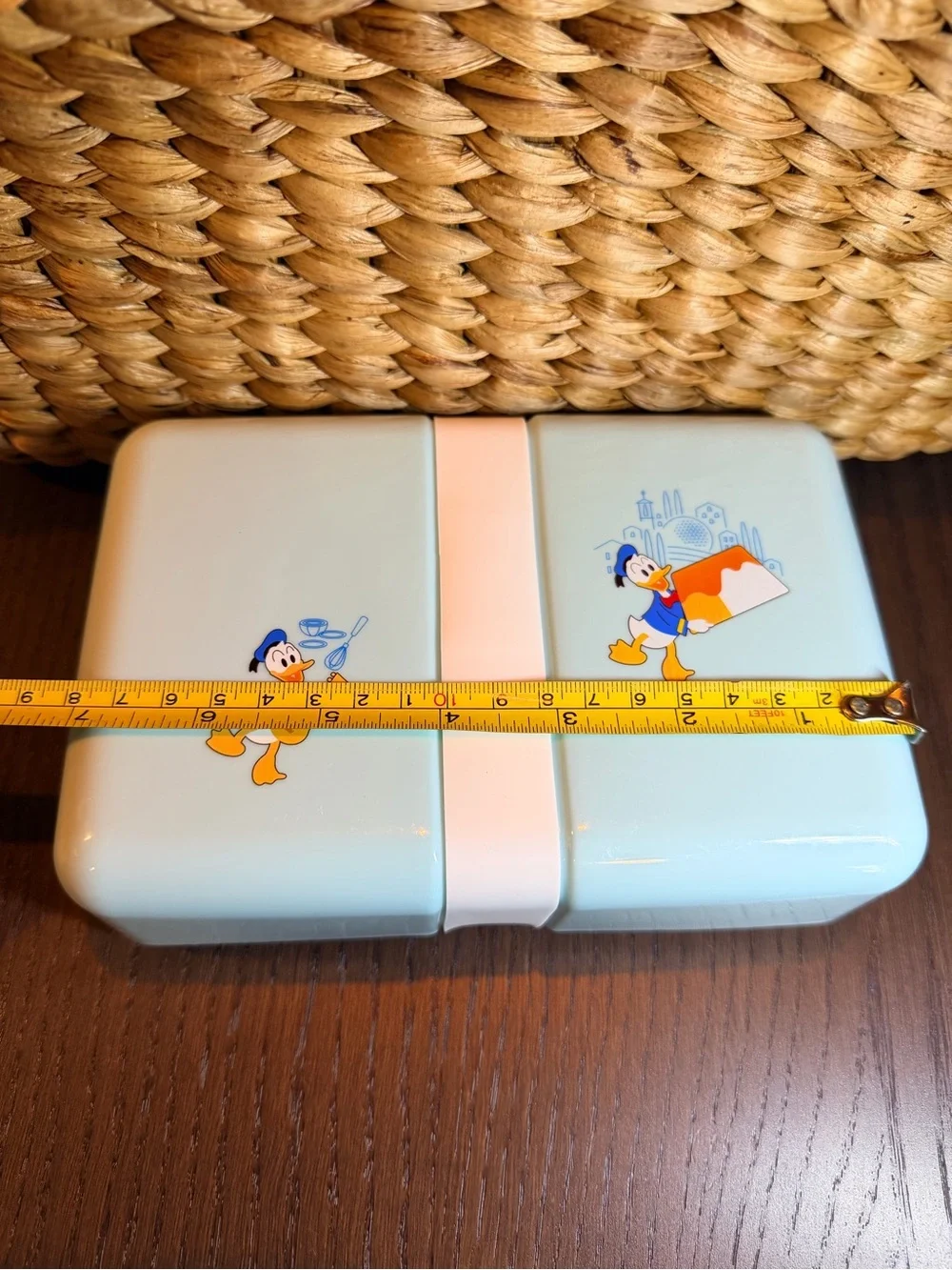 Disney 2025 Epcot International Food and Wine Festival Donald Duck Food Box